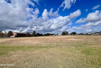 539 Sabbath Rd, Youngsville, LA 70592
