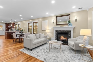 23 Wood St Unit 3, Cambridge, MA 02140