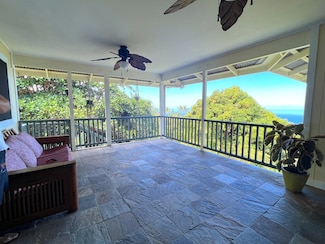 87 Hawai?i Belt Rd, Captain Cook, HI 96704