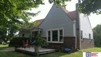 109 3rd St, Virginia, NE 68458