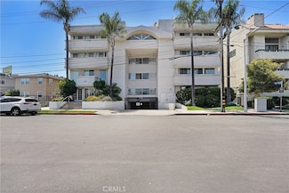 5219 Newcastle Ave Unit 302, Encino, CA 91316