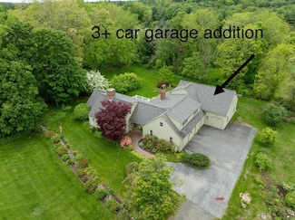 75 Haynes Rd, Sudbury, MA 01776