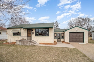 739 Madison St, Anoka, MN 55303