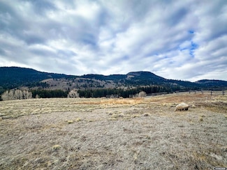 3 Wind River Dr, Dubois, WY 82513