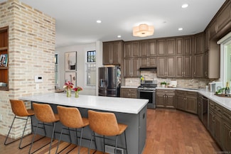 2435 G St, San Diego, CA 92102