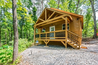 1634 S Mountain View Rd, Sevierville, TN 37876