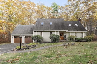 21 Teague Dr, Salem, NH 03079