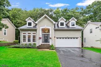 18 Hartley Ln, Basking Ridge, NJ 07920