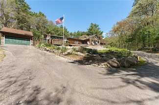 336 Switch Rd, Hope Valley, RI 02832