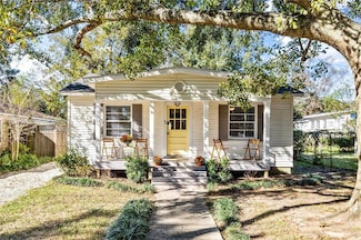 54 Bishop Ln S, Mobile, AL 36608
