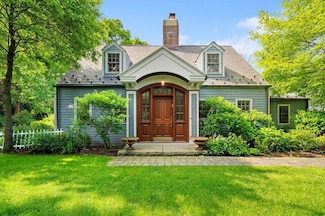 22 Crane Rd, Scarsdale, NY 10583