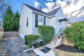 19 Evans Ave, Lutherville Timonium, MD 21093
