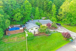 1211 Forest Circle Dr, Corbin, KY 40701