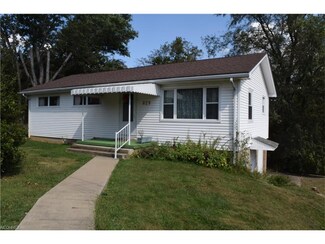 229 4th Ave, Bellaire, OH 43906