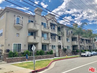 10740 Moorpark St Unit 303, North Hollywood, CA 91602