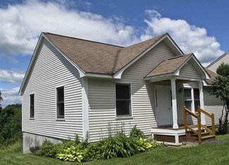 18 Stonegate Dr, Middlebury, VT 05753