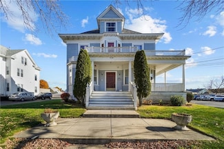 1536 Cranston St Unit 3, Cranston, RI 02920