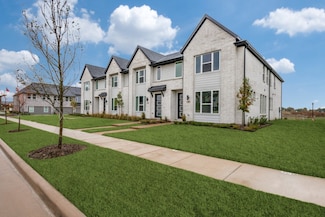 1813 Summer Aura, Mesquite, TX 75181