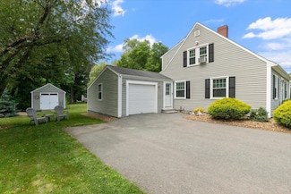 168 Main St, Plaistow, NH 03865