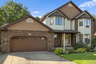 138 Dimatteo Dr, North Tonawanda, NY 14120