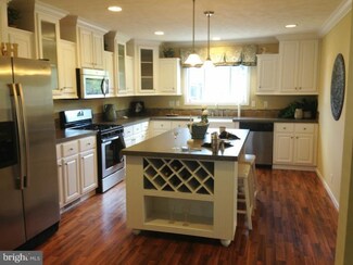 102 Barefoot Ln, Frederica, DE 19946