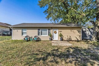 15051 Beach Front Dr, Excelsior Springs, MO 64024