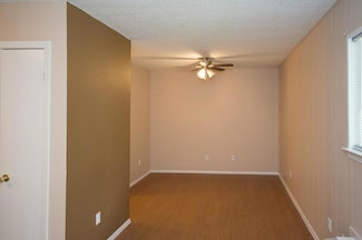 400 W 34th St Unit 206, Austin, TX 78705