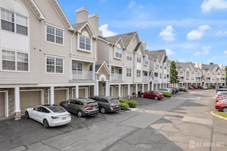 98 Prestwick Way, Edison, NJ 08820