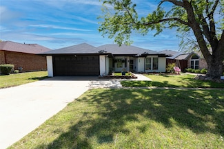 3514 Cliff Oaks Dr, Corinth, TX 76210