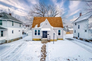 131 Bellfield Ave, Elyria, OH 44035