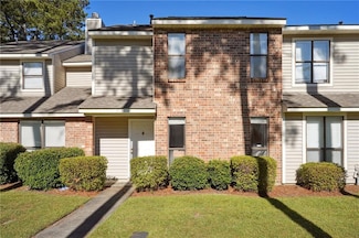113 Pineridge St W, Mandeville, LA 70448