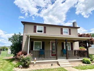 118 Hodge St, Stuarts Draft, VA 24477