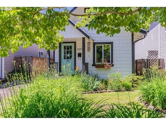 609 NE 93rd Ave, Portland, OR 97220