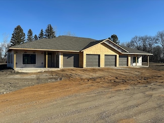 104 W Memory Ln W, Tyler, MN 56178