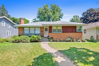 1290 Danforth St, Saint Paul, MN 55117