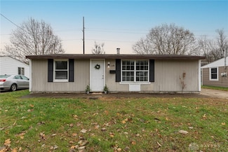 698 S Riverview Ave, Miamisburg, OH 45342