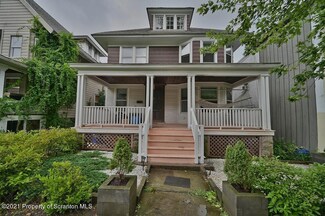 1011 Clay Ave, Scranton, PA 18510