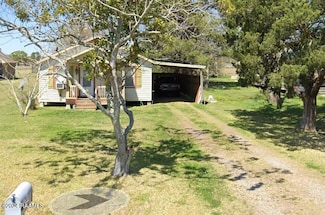 1701 Hollier Rd, Breaux Bridge, LA 70517