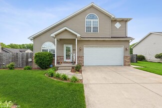 2131 Pepperbush Ave, Chesterton, IN 46304