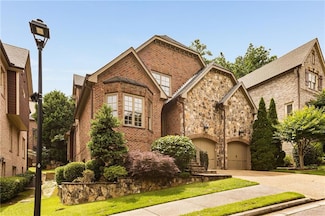 1772 Buckhead Valley Ln NE, Atlanta, GA 30324