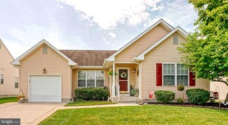 516 Howey Dr, Mullica Hill, NJ 08062