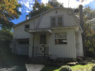 19 Mount Zion Rd, Wyoming, PA 18644