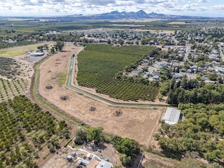 9375 Live Oak Blvd, Live Oak, CA 95953