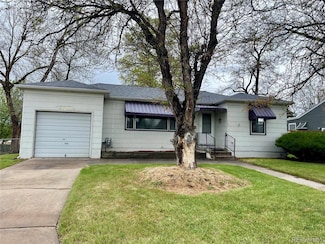 4549 S Acoma St, Englewood, CO 80110