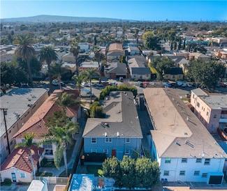 1952 Pine Ave, Long Beach, CA 90806