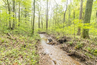 6000 W County Road 700 N, Freetown, IN 47235