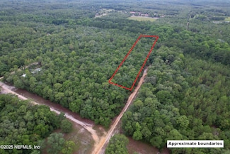 0000 Huron St, Interlachen, FL 32148