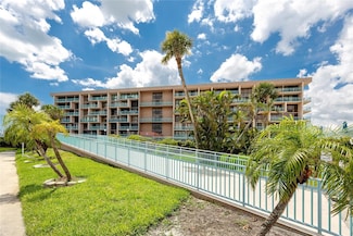 1 Key Capri Unit 606, Treasure Island, FL 33706
