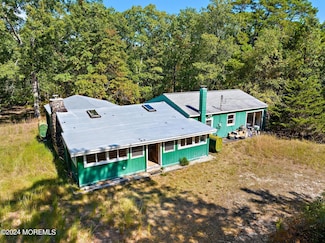 1298 Pancoast Rd, Manahawkin, NJ 08050