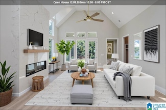 6114 Lynton Dr, Hoover, AL 35244